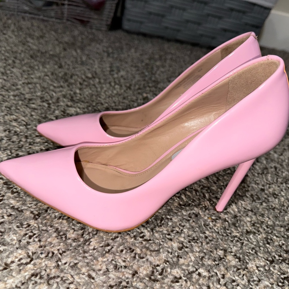 Steve Madden Classic Pink Heels